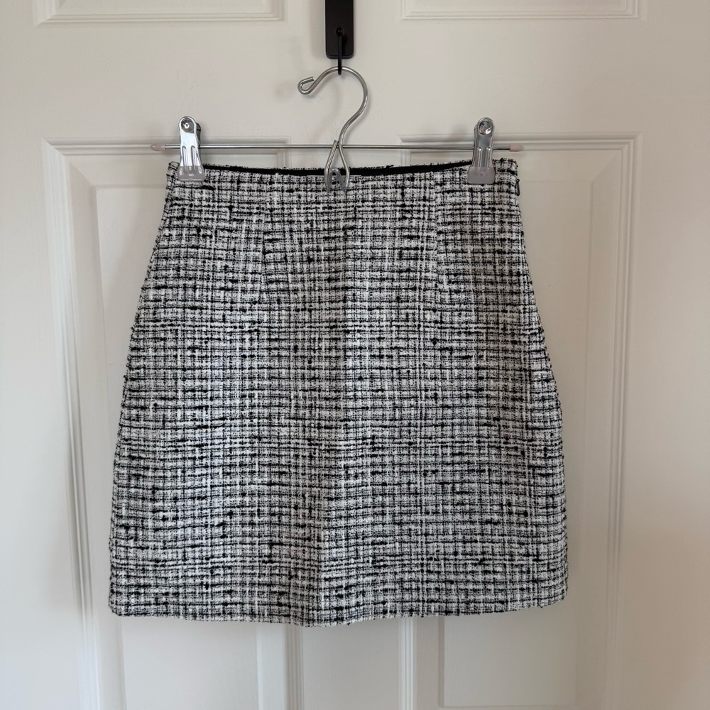 Aritzia Babaton Little Tweed Skirt, 0